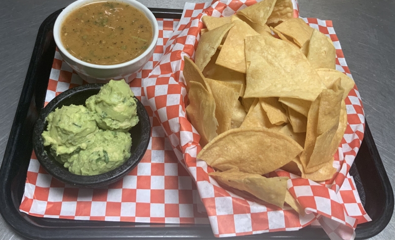 Chips Salsa & Guacamole